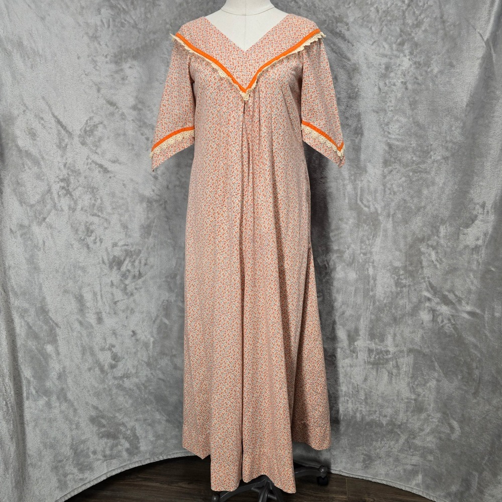 Vintage Carol & Mary Bete Muumuu Dress Womens S/M Orange Floral Prairie Maxi